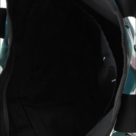 🎒 Adidas Backpack 🎒 - Picture 6 of 6